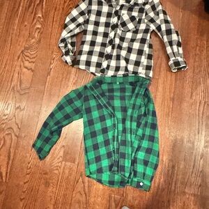Black and Green Plaid Button-Up Shirts